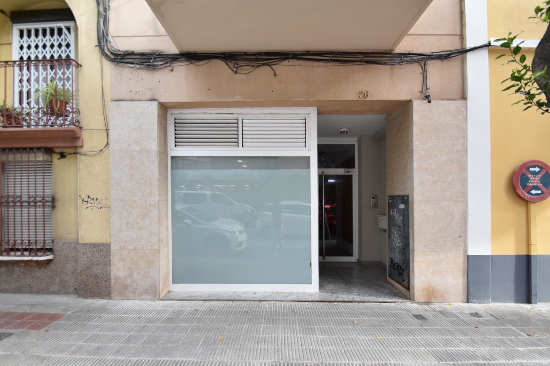 Local commercial dans Vilanova i la Geltrú, Barcelona à louer Photo de la construction– Image 1 sur 13