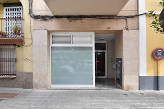 Local commercial dans Vilanova i la Geltrú, Barcelona à louer Photo de la construction– Image 1 sur 13