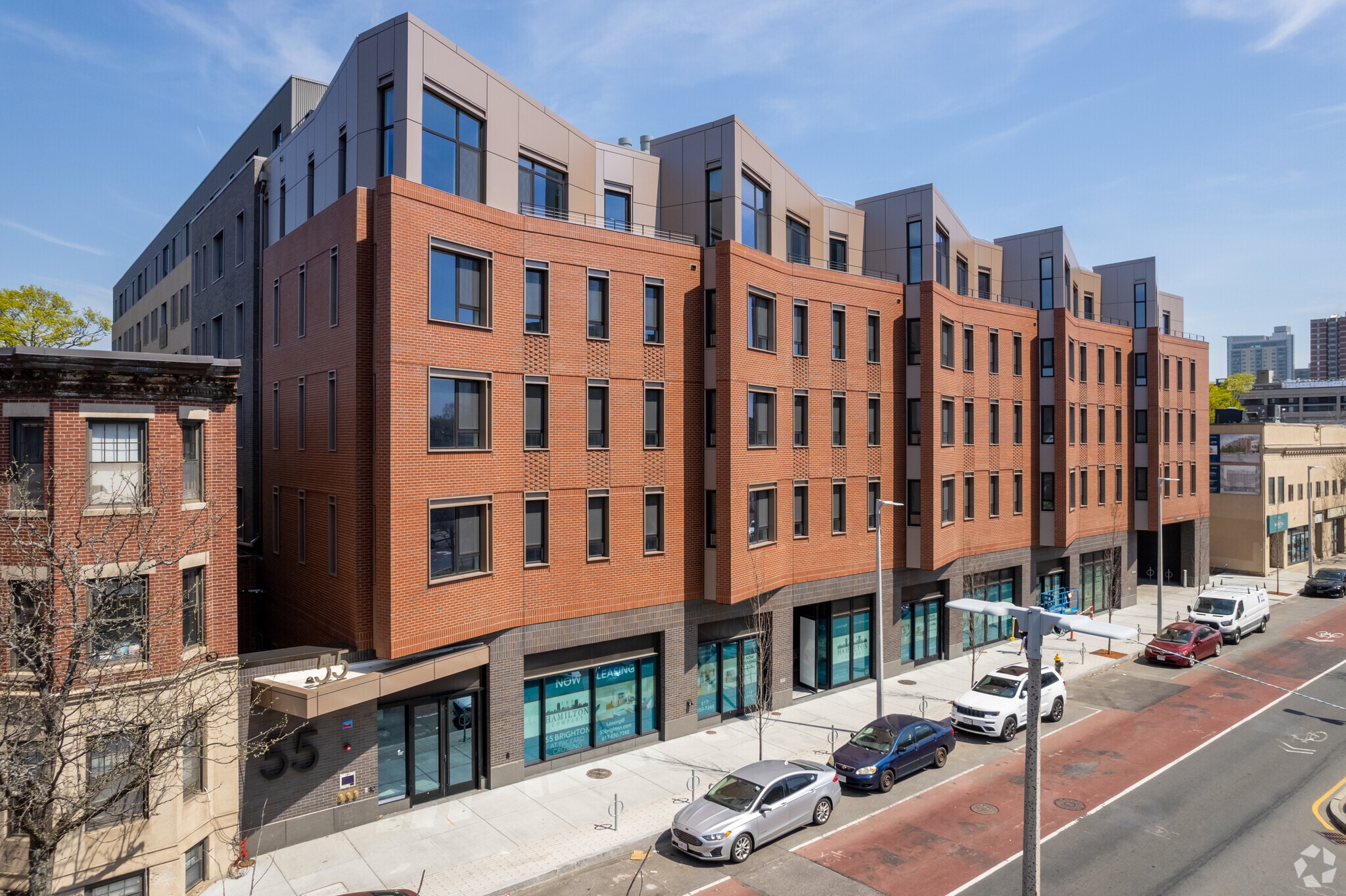 45-55 Brighton Ave, Allston, MA à louer Photo principale– Image 1 sur 49
