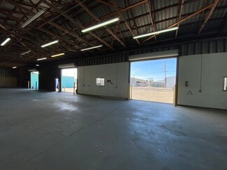 Plus de détails pour 1340-1342 N Emerald Ave, Modesto, CA - Industriel/Logistique à louer