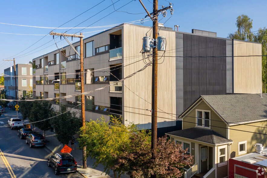 3330 SE Division St, Portland, OR à louer - Photo de l’immeuble – Image 1 sur 9