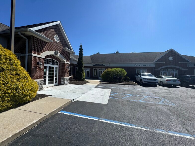 3451 Wyndham Way, West Lafayette, IN à louer - Photo de l’immeuble – Image 2 sur 17