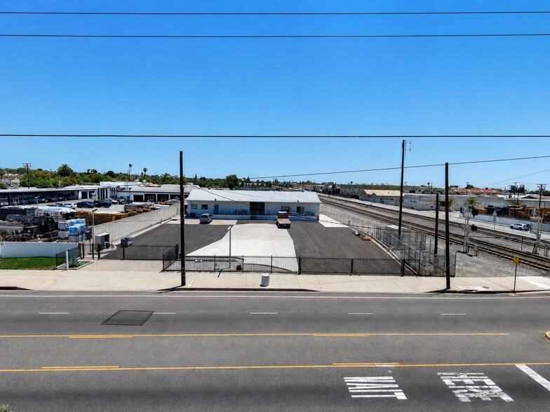 160 N San Antonio Ave, Pomona, CA à vendre - Photo de l’immeuble – Image 3 sur 6