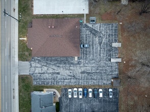 812 Cormier Rd, Ashwaubenon, WI - VUE AÉRIENNE vue de carte - Image1