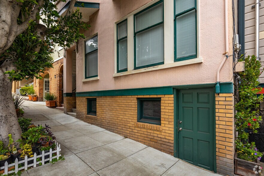 4632 18th St, San Francisco, CA à vendre - Photo de l’immeuble – Image 3 sur 7