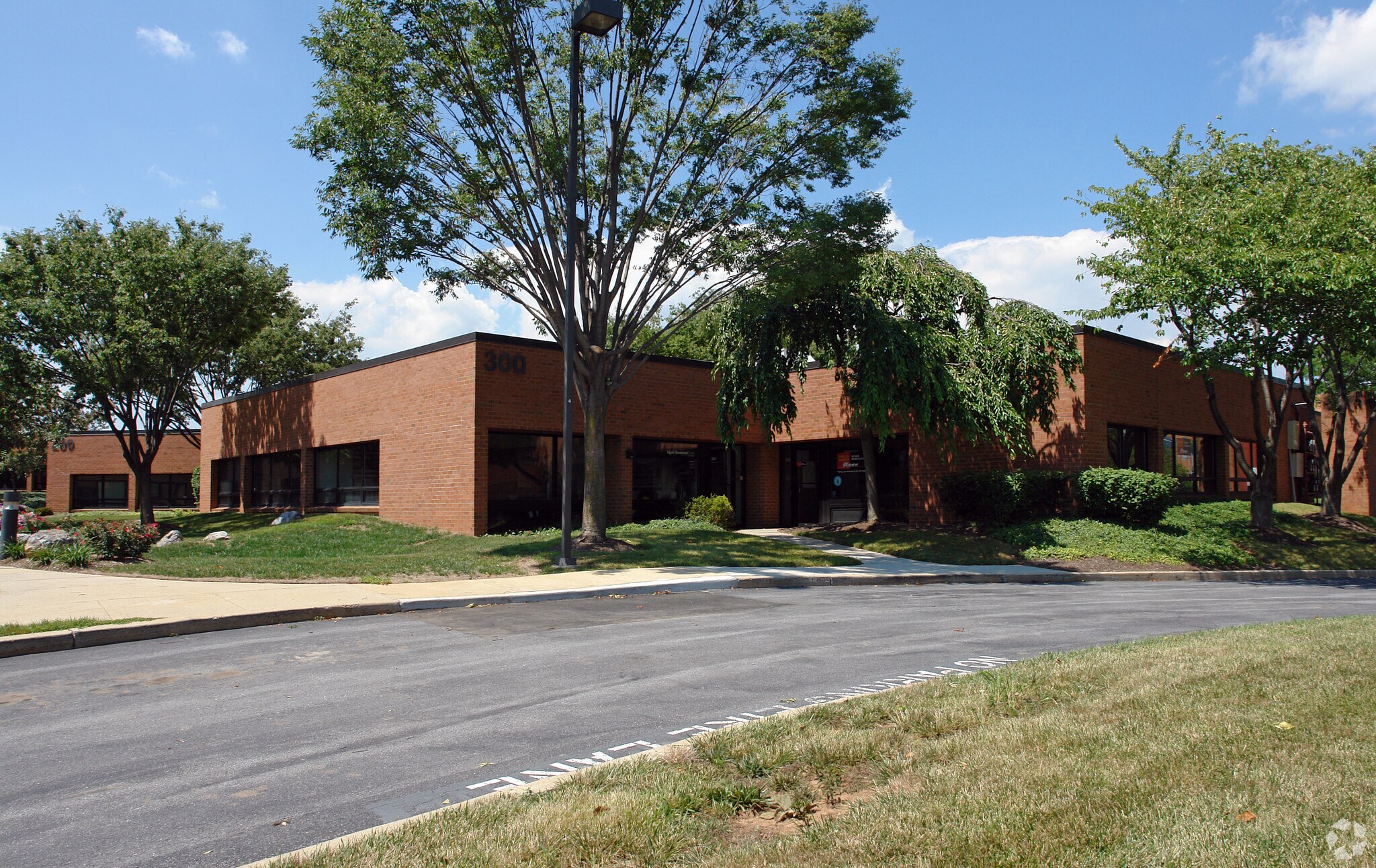 5300 Westview Dr, Frederick, MD à louer Photo principale– Image 1 sur 8