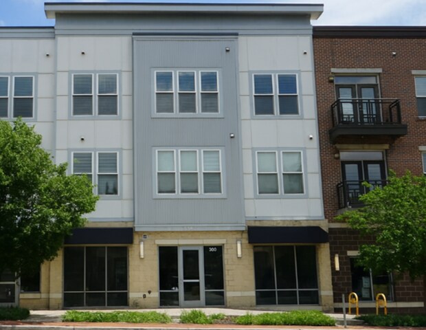 5557 Baltimore Ave, Hyattsville, MD à louer - Photo de l’immeuble – Image 2 sur 3