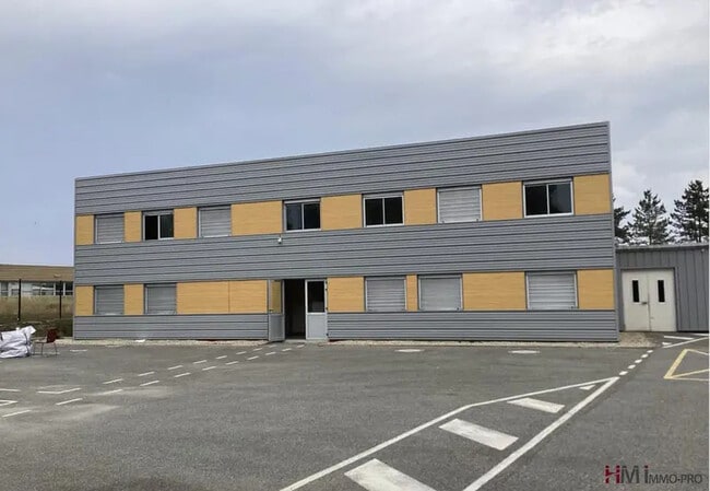 Plus de détails pour Local d’activités à vendre
