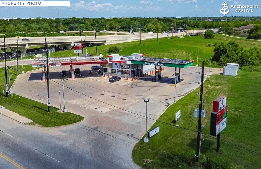 333 Fm 521 Rd, Fresno, TX à vendre - Photo de l’immeuble – Image 3 sur 8