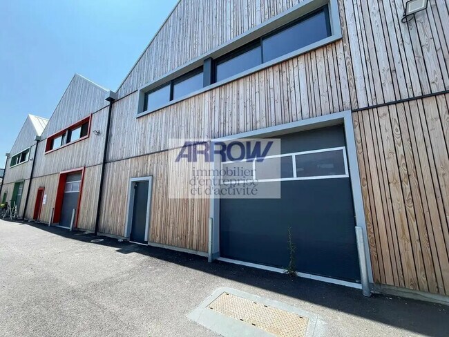 Plus de détails pour 11-13 Rue Des Compagnons, Saint-Herblain - Local d'activités à louer