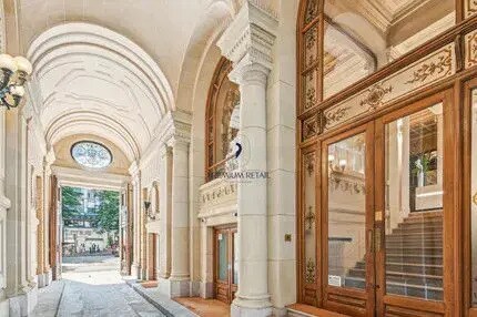 4 T Avenue Hoche, Paris à louer - Hall d’entrée – Image 3 sur 6