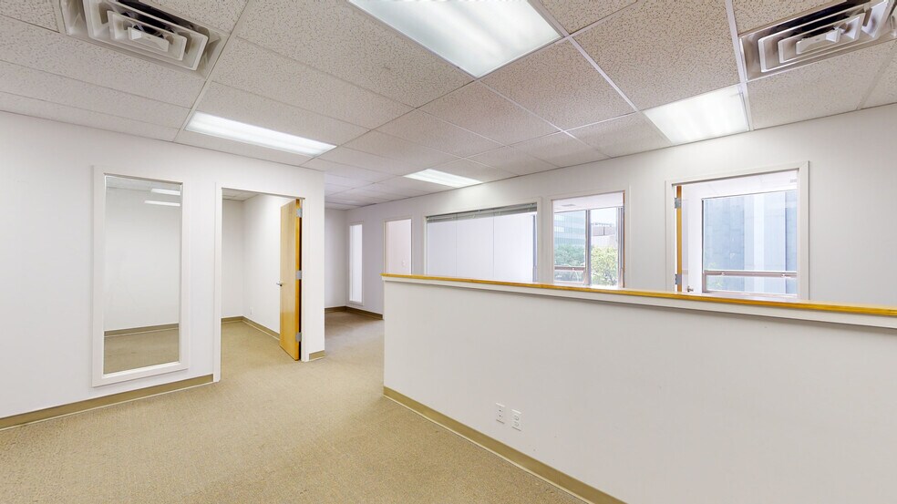 170 Hamilton Ave, White Plains, NY à louer - Numérisation 3D Matterport – Image 3 sur 9