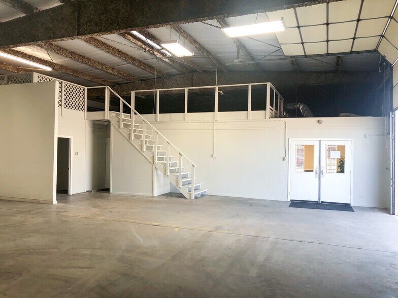 6616 Brittmoore Rd, Houston, TX à louer - Photo intérieure – Image 3 sur 6