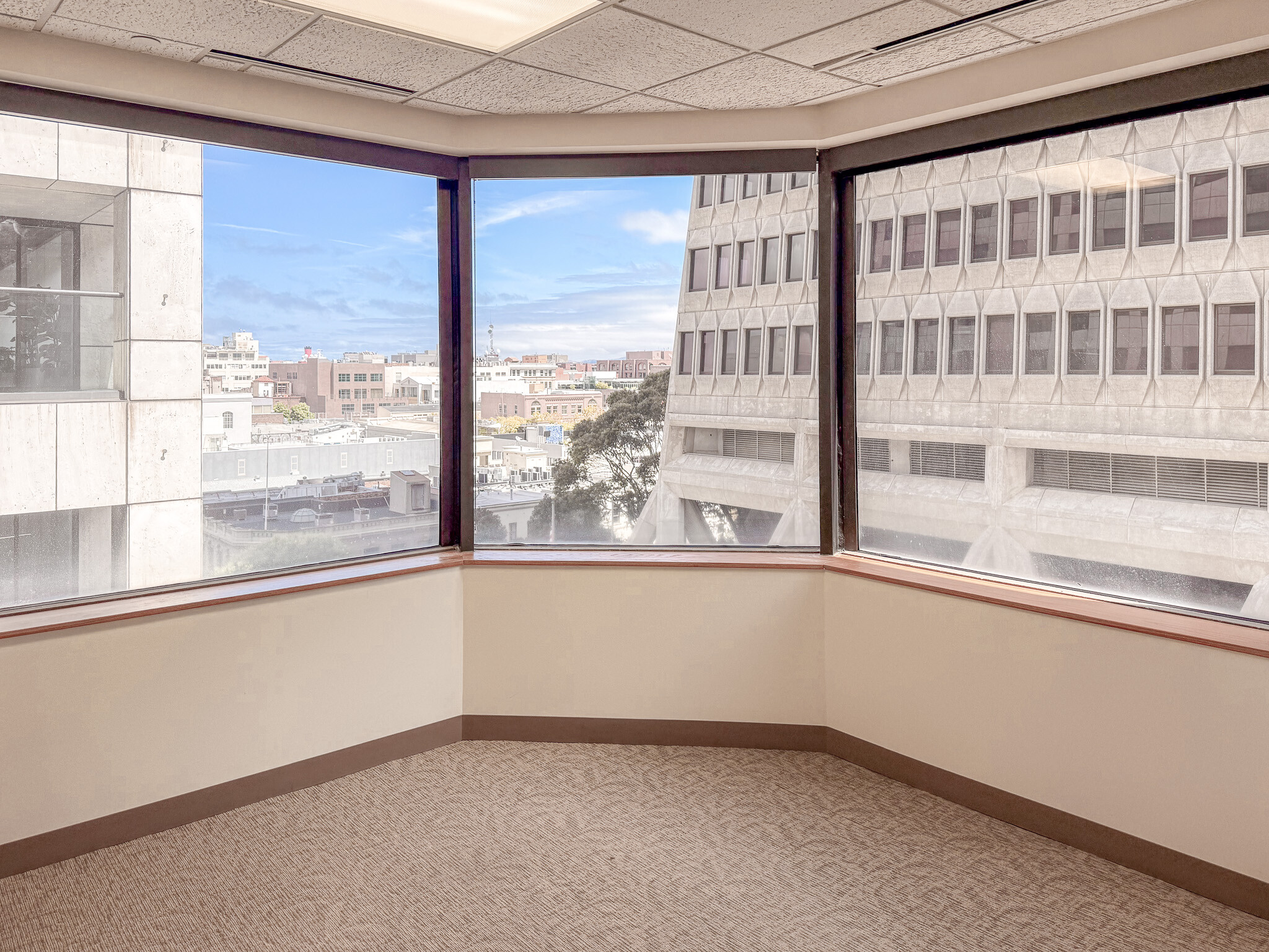 601 Montgomery St, San Francisco, CA à louer Photo intérieure– Image 1 sur 4