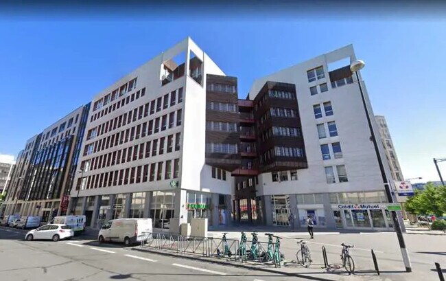 Plus de détails pour 6 Avenue Gustave Eiffel, Montigny-le-Bretonneux - Bureau à louer