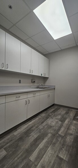 7640 Sylvania Ave, Sylvania, OH à louer - Photo intérieure – Image 3 sur 10