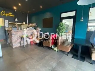 Local commercial dans Fréjus à vendre - Photo de l’immeuble – Image 3 sur 3