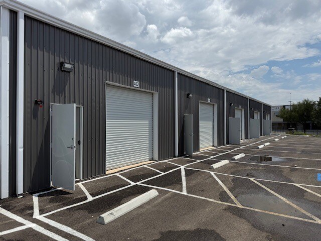 9326 SE Loop 410, San Antonio, TX à vendre - Photo de l’immeuble – Image 2 sur 53