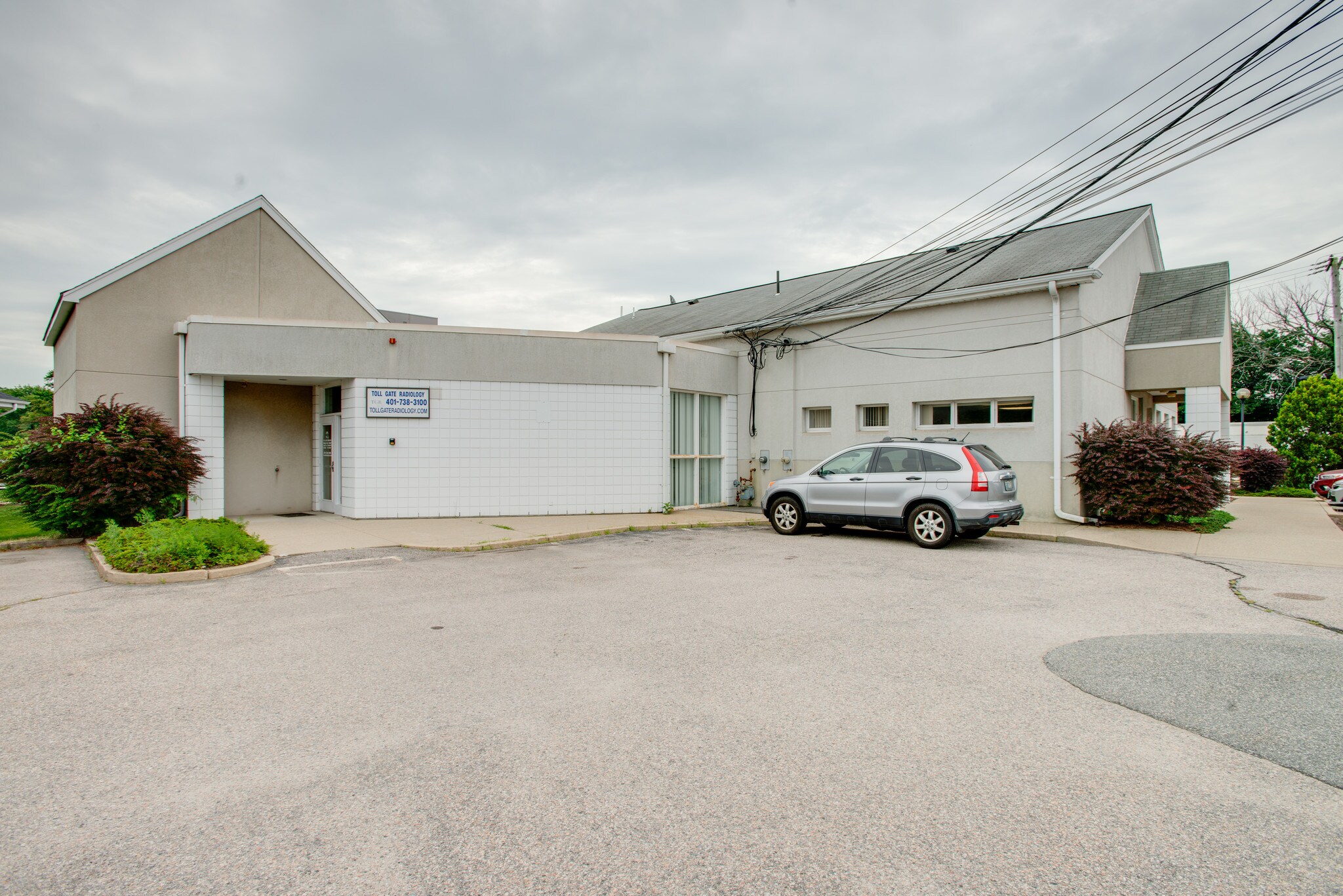 1050 Warwick Ave, Warwick, RI à louer Photo principale– Image 1 sur 15