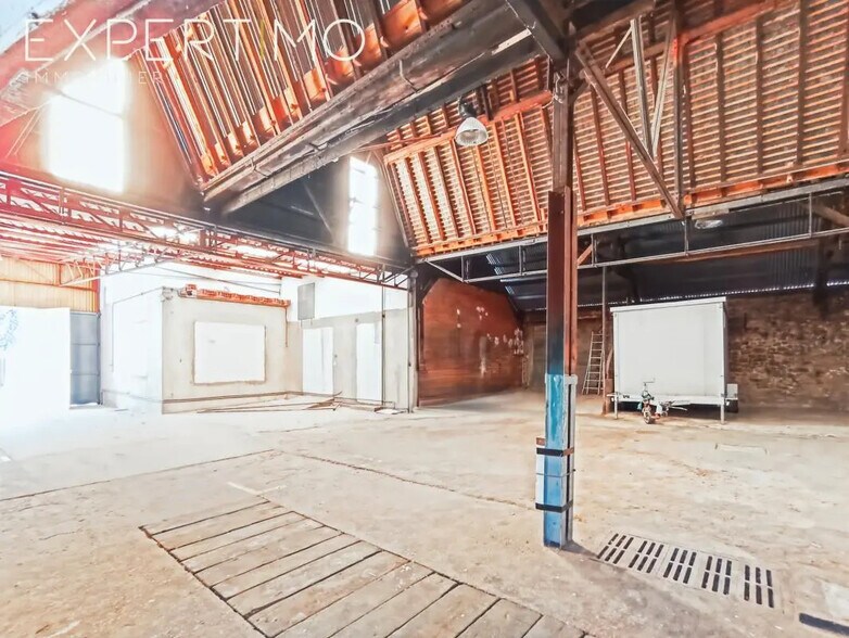 Industriel/Logistique dans Lardy à louer - Photo de l’immeuble – Image 2 sur 6