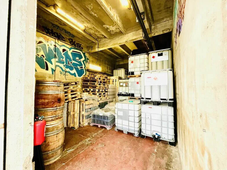 Industriel/Logistique dans Le Havre à louer - Photo de l’immeuble – Image 1 sur 4