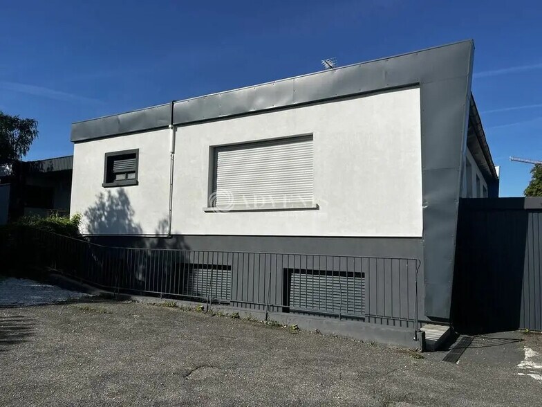 Bureau dans Mundolsheim à vendre - Photo de l’immeuble – Image 2 sur 6