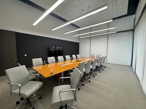 790 E Colorado Blvd, Pasadena, CA à louer Photo intérieure– Image 1 sur 9