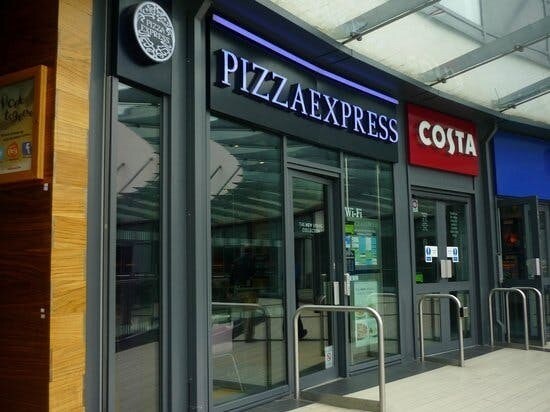 Eagles Meadow, Wrexham à louer - Photo de l’immeuble – Image 2 sur 4