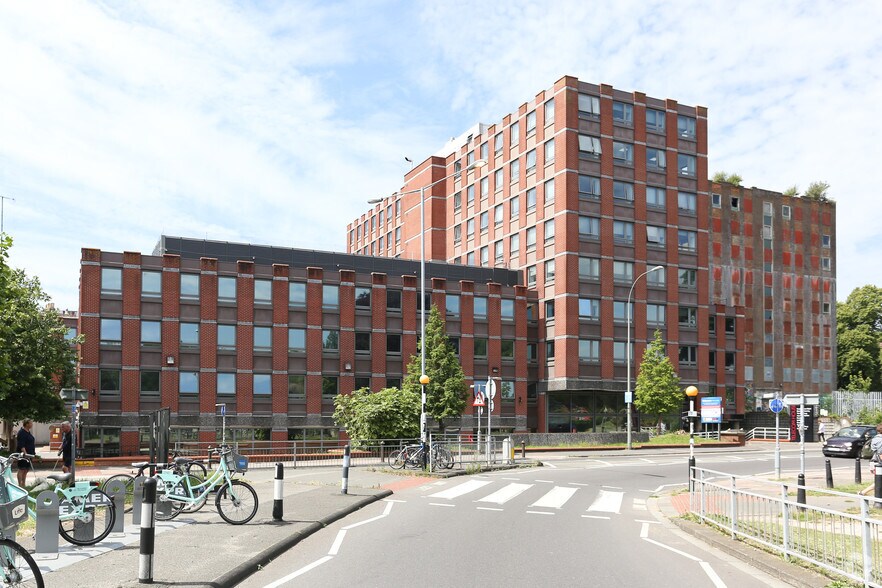 125-135 Preston Rd, Brighton à louer - Photo de l’immeuble – Image 1 sur 2