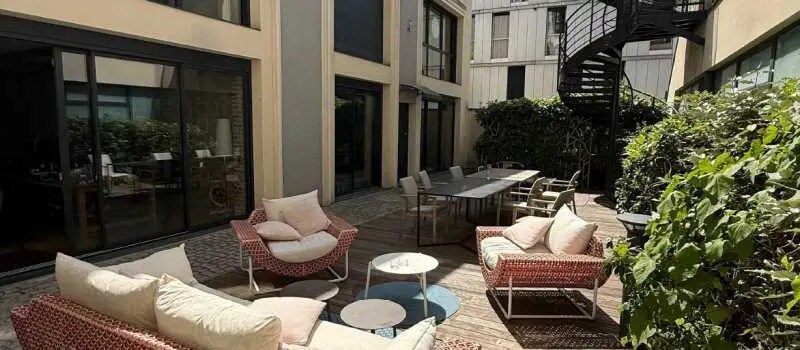 31 Rue Faidherbe, Paris à louer - Photo de l’immeuble – Image 2 sur 17