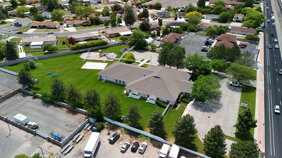 2751-2761 W 9000 S, West Jordan, UT à vendre - Photo de l’immeuble – Image 1 sur 8