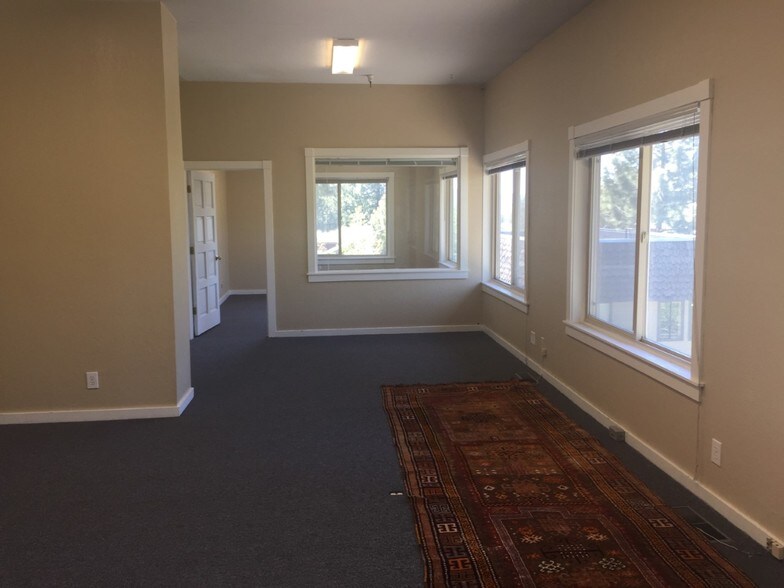 271 Kingsbury Grade, Stateline, NV à louer - Photo intérieure – Image 3 sur 5