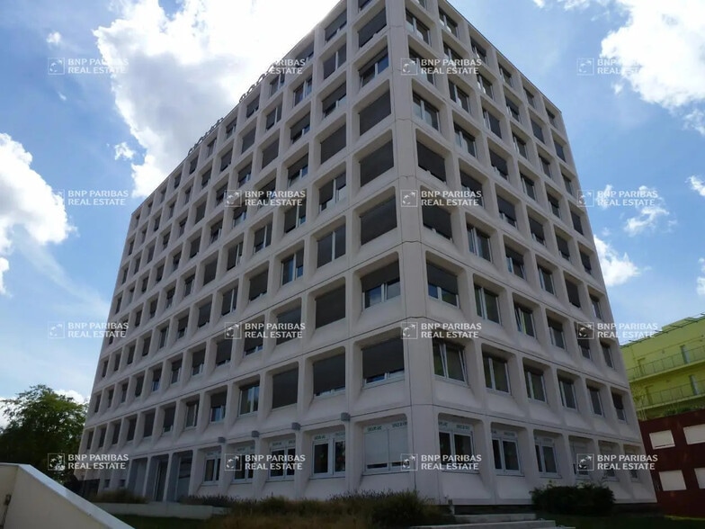 Bureau dans Nantes à louer - Photo de l’immeuble – Image 2 sur 11