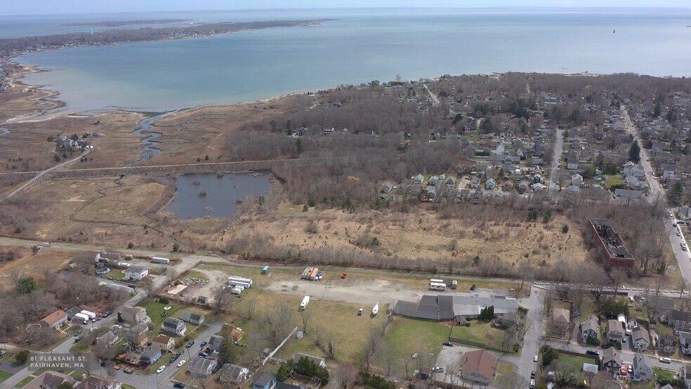 83 Pleasant St, Fairhaven, MA à vendre - Vidéo sur l’annonce professionnelle – Image 2 sur 6
