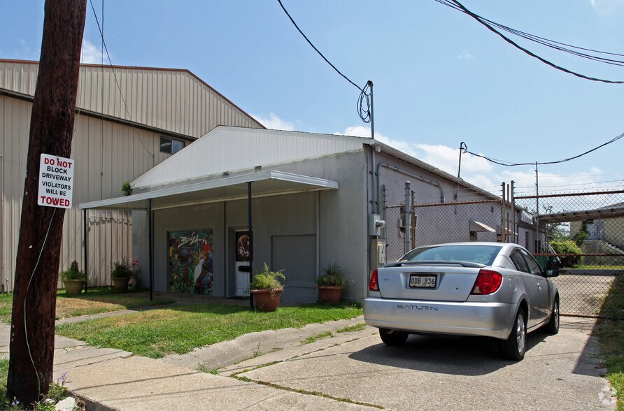 3 Buildings + Lot portefeuille de 3 biens à vendre sur LoopNet.fr - Photo principale – Image 2 sur 2