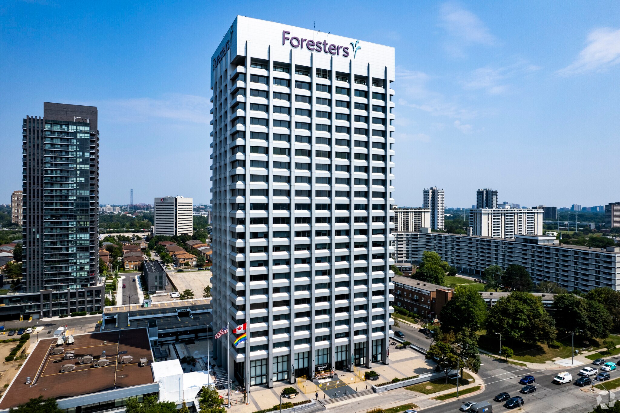 789 Don Mills Rd, Toronto, ON à louer Photo principale– Image 1 sur 8