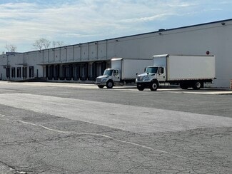 Plus de détails pour 4545 Annapolis Rd, Baltimore, MD - Industriel/Logistique à louer