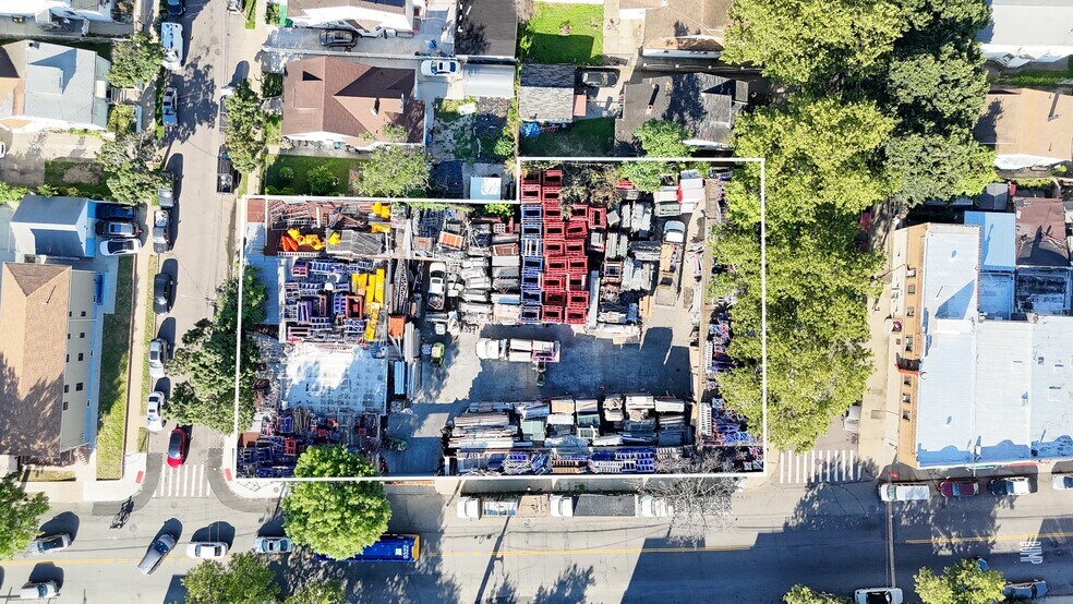 12 Commercial Properties portefeuille de 12 biens à vendre sur LoopNet.fr - Photo de l’immeuble – Image 3 sur 8