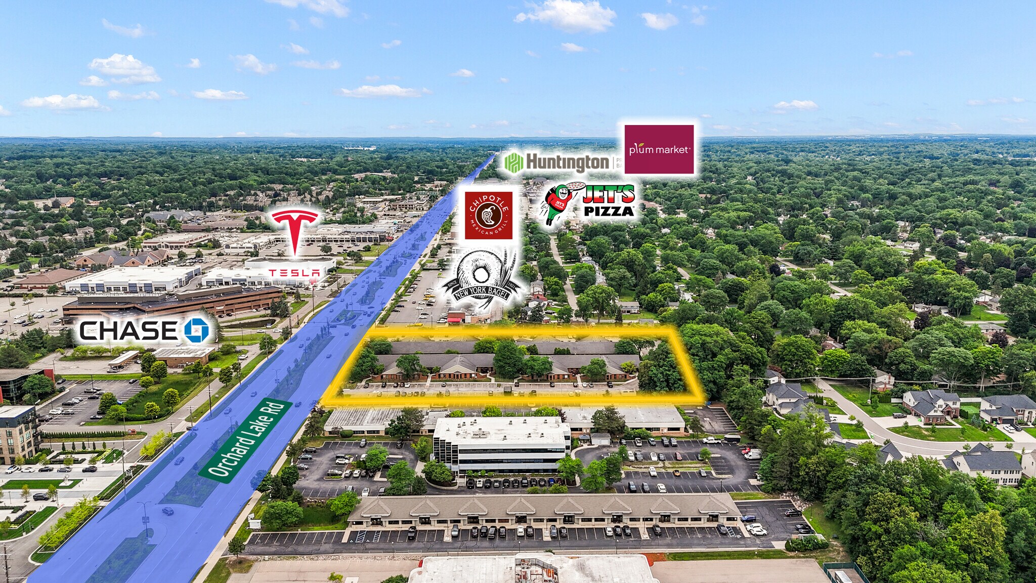 7001 Orchard Lake Rd, West Bloomfield, MI à louer Photo de l’immeuble– Image 1 sur 6