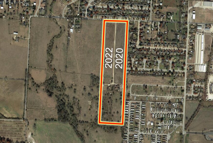 2020-2022 Duck Creek Rd, Sanger, TX à vendre - Photo principale – Image 2 sur 2