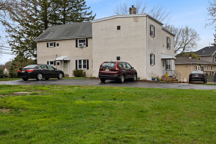 51 Crosswicks Chesterfield Rd, Chesterfield, NJ à vendre - Photo de l’immeuble – Image 3 sur 33