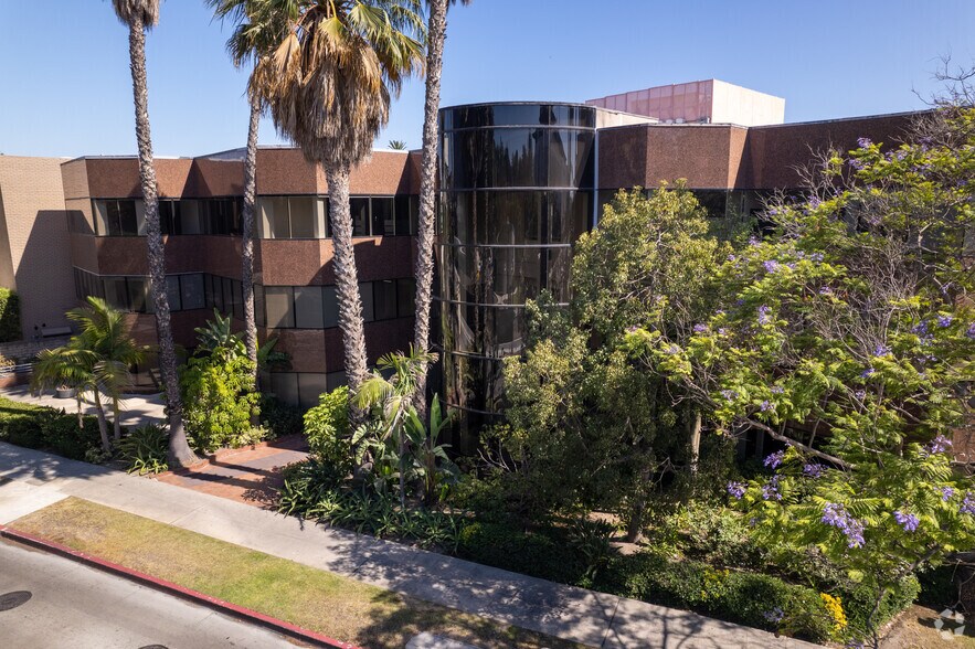 4322 Wilshire Blvd, Los Angeles, CA à louer - Aérien – Image 3 sur 7