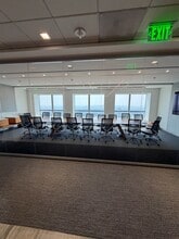 2049 Century Park E, Los Angeles, CA à louer Photo intérieure– Image 2 sur 8