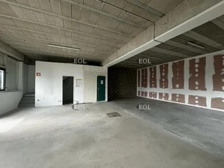 Plus de détails pour Local d'activités à louer