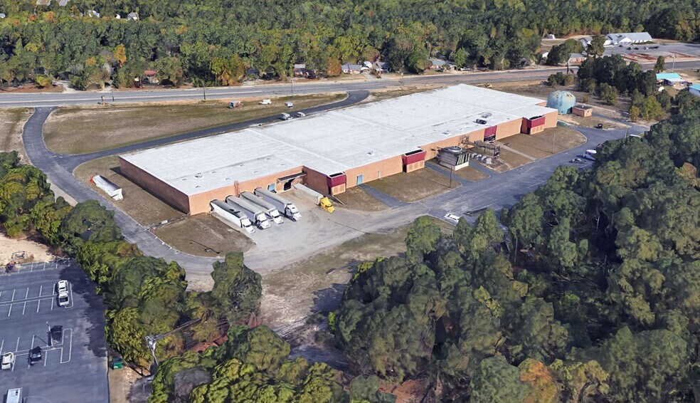4115 Legion Rd, Hope Mills, NC à louer - Photo de l’immeuble – Image 1 sur 8