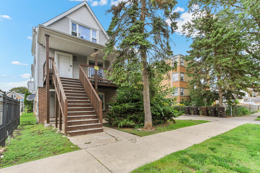 6046 W Giddings, Chicago, IL à vendre - Photo de l’immeuble – Image 1 sur 38