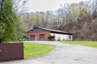 Plus de détails pour 2430 Lincoln Way, White Oak, PA - Industriel/Logistique à vendre