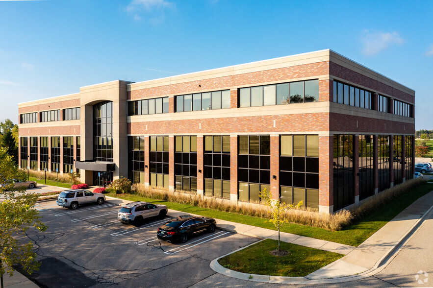 17430-17436 College Pky, Livonia, MI à louer - Photo principale – Image 1 sur 6