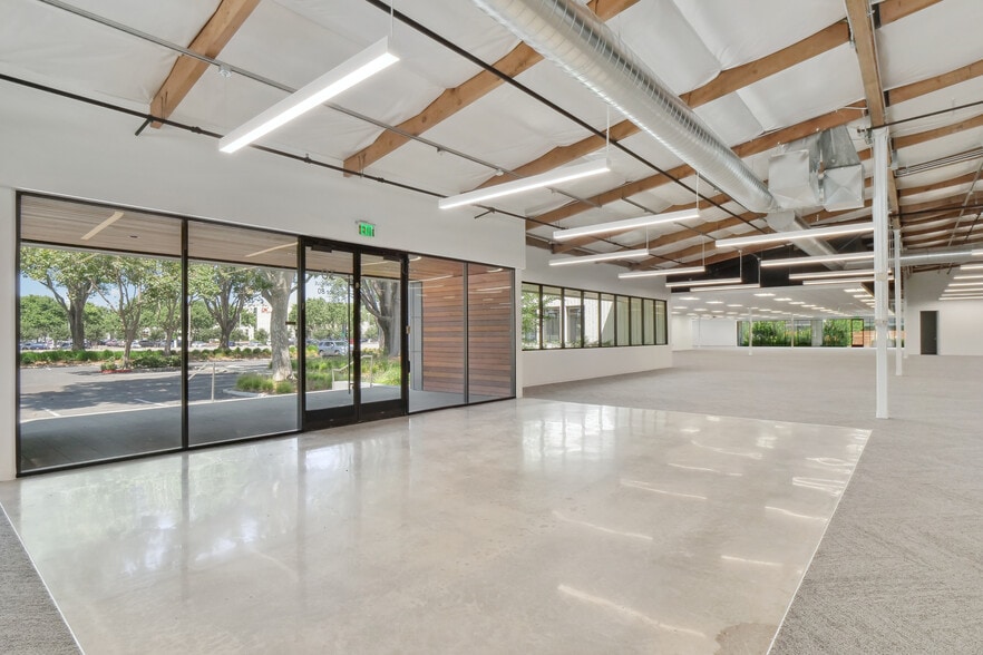 30 W Montague Expy, San Jose, CA à louer - Photo intérieure – Image 2 sur 7