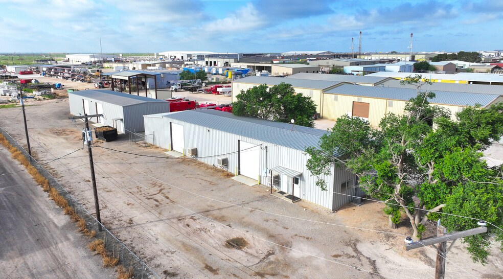 12107 W County Road 129, Odessa, TX à louer - Photo de l’immeuble – Image 3 sur 12